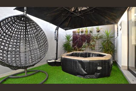 Casa à venda com 276m², 3 quartos e 4 vagas