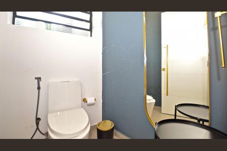 Casa à venda com 276m², 3 quartos e 4 vagas