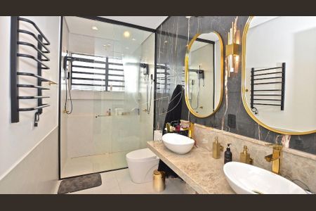 Casa à venda com 276m², 3 quartos e 4 vagas