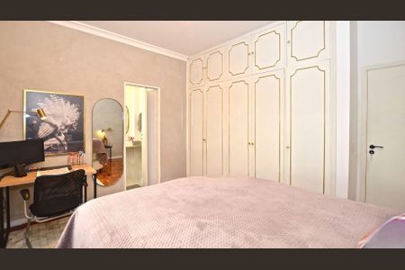 Casa à venda com 276m², 3 quartos e 4 vagas