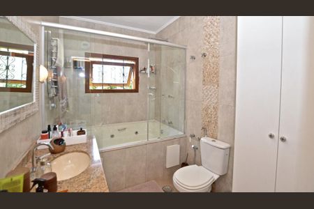 Casa à venda com 470m², 3 quartos e 3 vagas