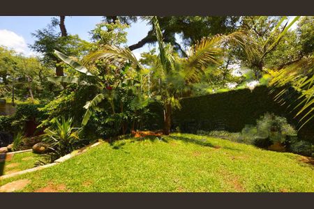 Casa à venda com 470m², 3 quartos e 3 vagas