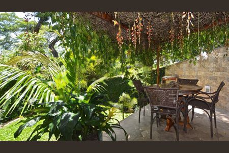 Casa à venda com 470m², 3 quartos e 3 vagas