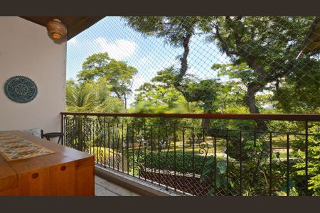 Casa à venda com 470m², 3 quartos e 3 vagas