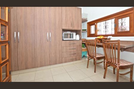 Casa à venda com 470m², 3 quartos e 3 vagas