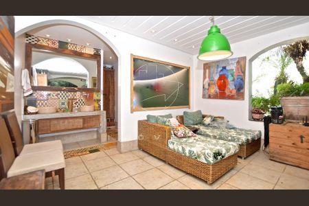 Casa à venda com 4 quartos, 509m² em Alto de Pinheiros, São Paulo