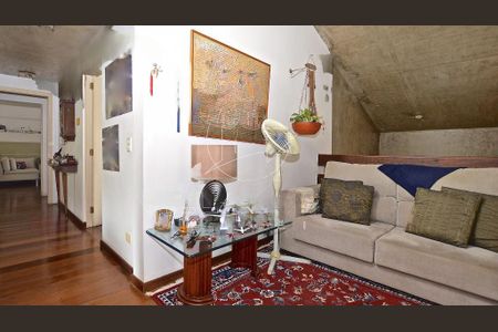 Casa à venda com 3 quartos, 521m² em Sumaré, São Paulo