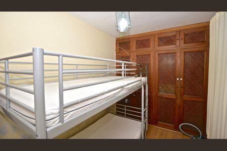 Casa à venda com 181m², 3 quartos e 2 vagas