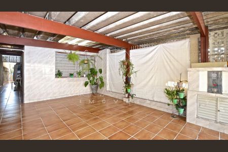 Casa à venda com 181m², 3 quartos e 2 vagas