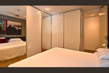 Casa à venda com 495m², 3 quartos e 2 vagas