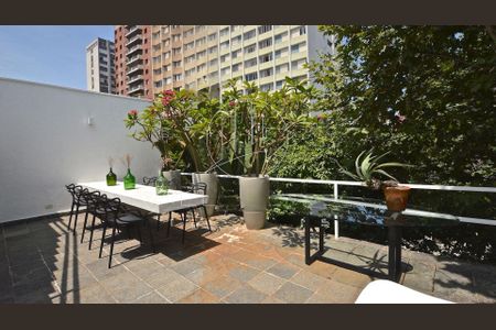 Casa à venda com 495m², 3 quartos e 2 vagas