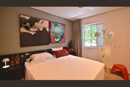 Casa à venda com 495m², 3 quartos e 2 vagas