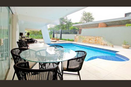 Casa à venda com 471m², 4 quartos e 4 vagas