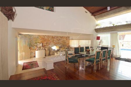 Casa à venda com 471m², 4 quartos e 4 vagas