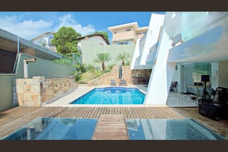 Casa à venda com 471m², 4 quartos e 4 vagas