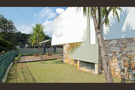 Casa à venda com 471m², 4 quartos e 4 vagas