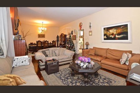 Casa à venda com 3 quartos, 195m² em Vila Madalena, São Paulo