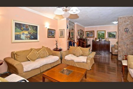 Casa à venda com 288m², 4 quartos e 3 vagas