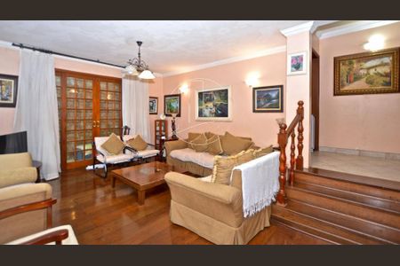 Casa à venda com 4 quartos, 288m² em Vila Madalena, São Paulo