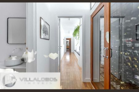 Casa à venda com 3 quartos, 588m² em Pinheiros, São Paulo