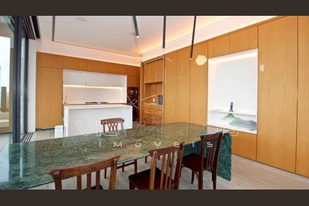 Apartamento à venda com 3 quartos, 260m² em Vila Madalena, São Paulo