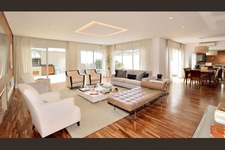 Casa à venda com 5 quartos, 525m² em Alto de Pinheiros, São Paulo