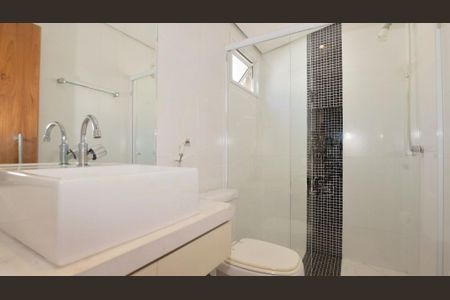 Casa à venda com 525m², 5 quartos e 5 vagas