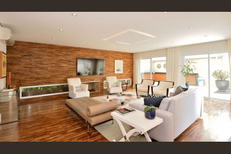 Casa à venda com 525m², 5 quartos e 5 vagas