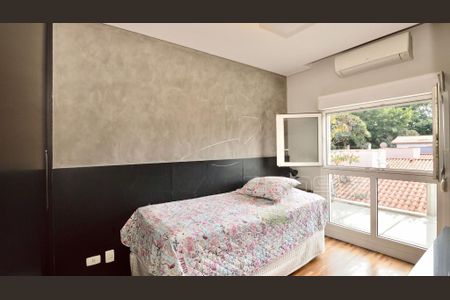 Casa à venda com 525m², 5 quartos e 5 vagas