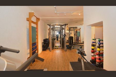 Casa à venda com 525m², 5 quartos e 5 vagas