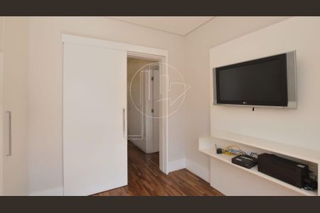 Casa à venda com 525m², 5 quartos e 5 vagas