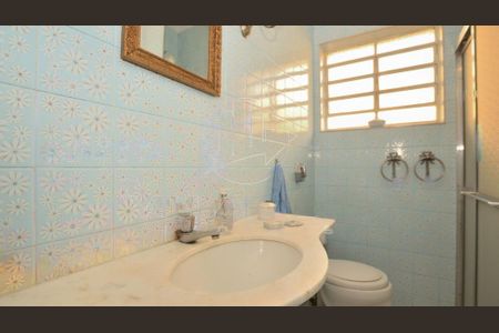 Casa à venda com 261m², 4 quartos e 4 vagas