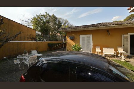 Casa à venda com 261m², 4 quartos e 4 vagas