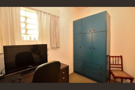 Casa à venda com 261m², 4 quartos e 4 vagas