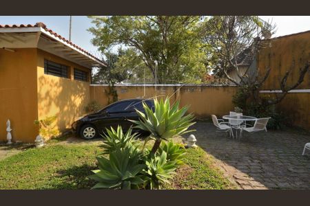 Casa à venda com 261m², 4 quartos e 4 vagas