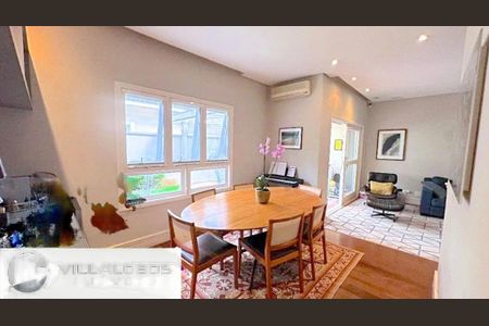 Casa à venda com 3 quartos, 195m² em Alto de Pinheiros, São Paulo