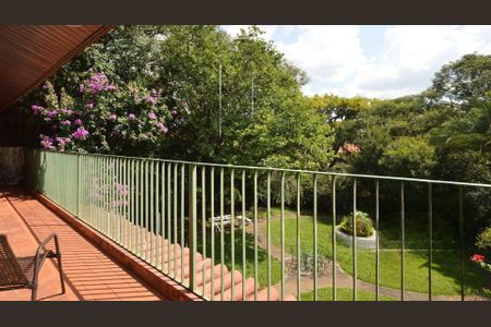 Casa à venda com 400m², 4 quartos e 6 vagas