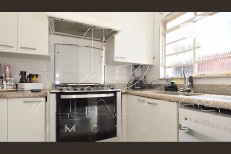 Casa à venda com 400m², 4 quartos e 6 vagas