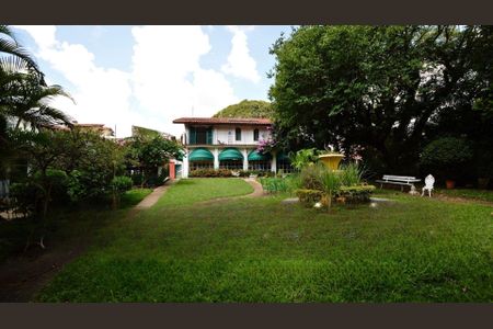 Casa à venda com 400m², 4 quartos e 6 vagas