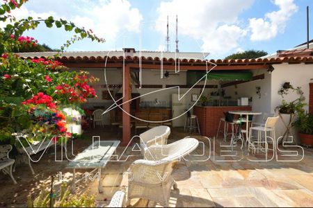 Casa à venda com 400m², 4 quartos e 6 vagas