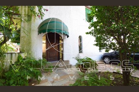 Casa à venda com 400m², 4 quartos e 6 vagas