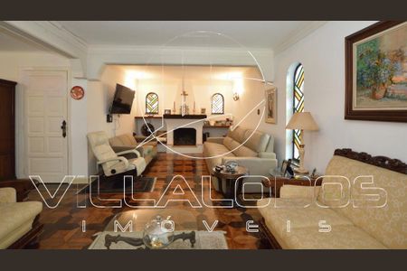 Casa à venda com 400m², 4 quartos e 6 vagas