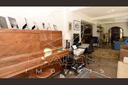 Casa à venda com 400m², 4 quartos e 6 vagas