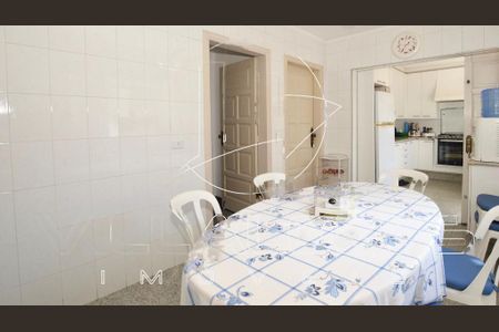 Casa à venda com 400m², 4 quartos e 6 vagas