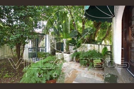 Casa à venda com 400m², 4 quartos e 6 vagas