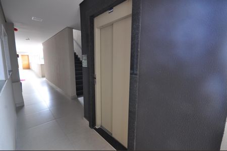 Apartamento para alugar com 34m², 1 quarto e sem vagaÁrea comum - Elevador