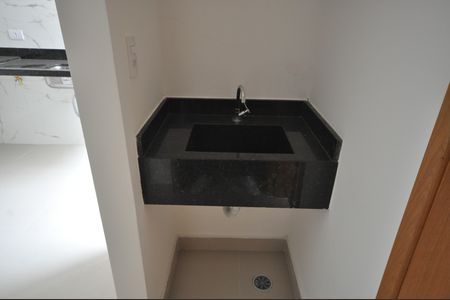 Apartamento para alugar com 34m², 1 quarto e sem vagaBanheiro Social