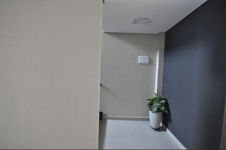 Vista do Quarto de apartamento para alugar com 1 quarto, 34m² em Vila Mazzei, São Paulo