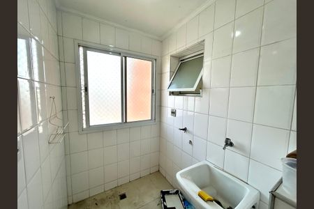 Apartamento à venda com 58m², 3 quartos e 1 vagaÁrea de Serviço