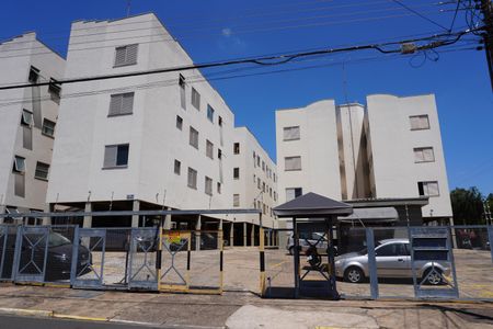 Apartamento para alugar com 45m², 2 quartos e 1 vagaFachada